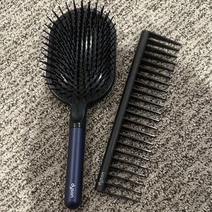 Dyson Black and Blue Styling Set